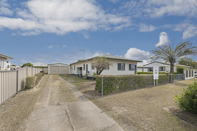 2 Spence Street, SVENSSON HEIGHTS, QLD 4670