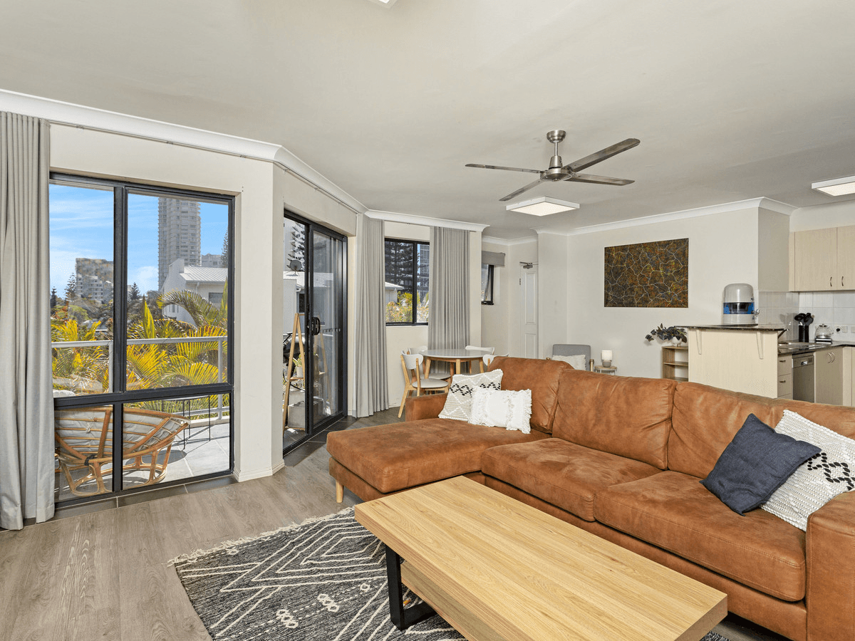 33/6 Fifth Avenue, Burleigh Heads, QLD 4220