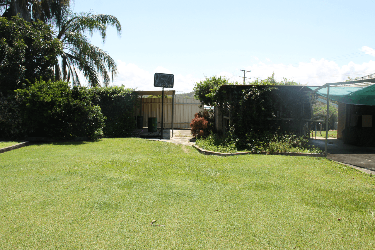 93 Booth Avenue, TANNUM SANDS, QLD 4680