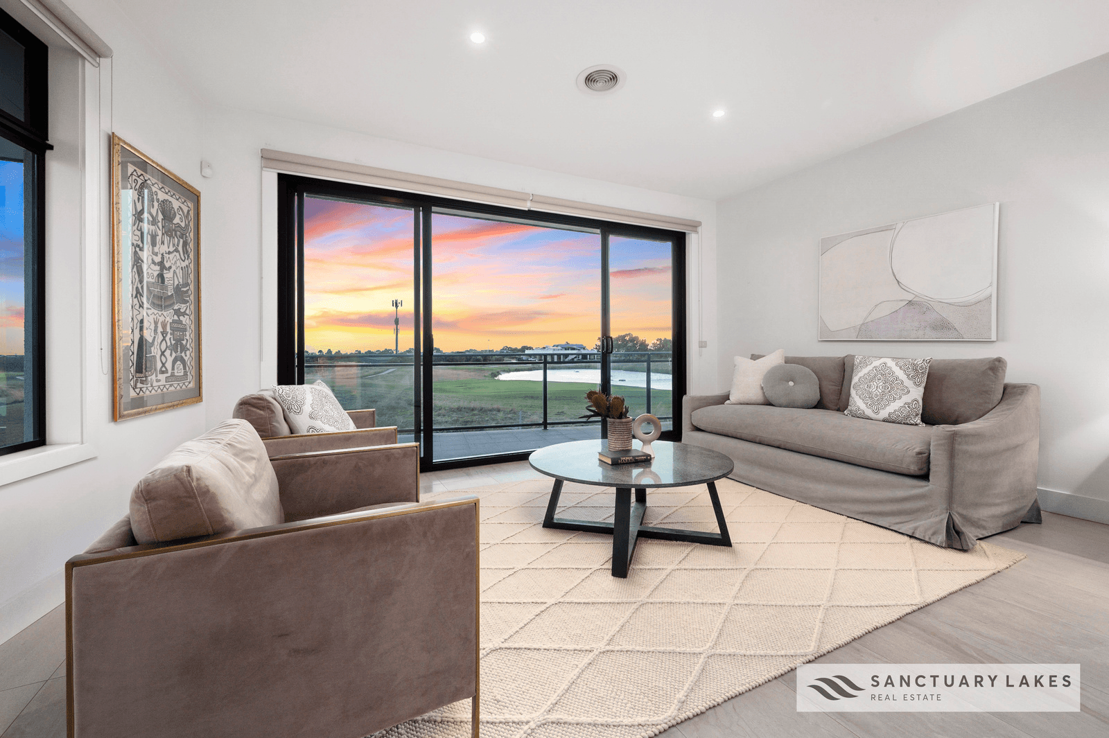 2 Eagleview Place, SANCTUARY LAKES, VIC 3030