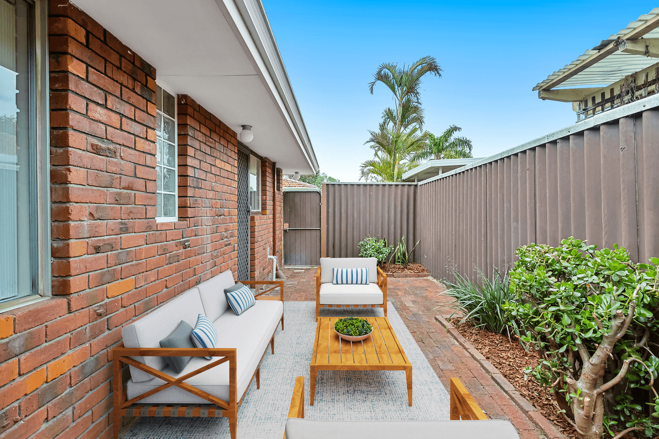 2/51 Shakespeare Avenue, YOKINE, WA 6060