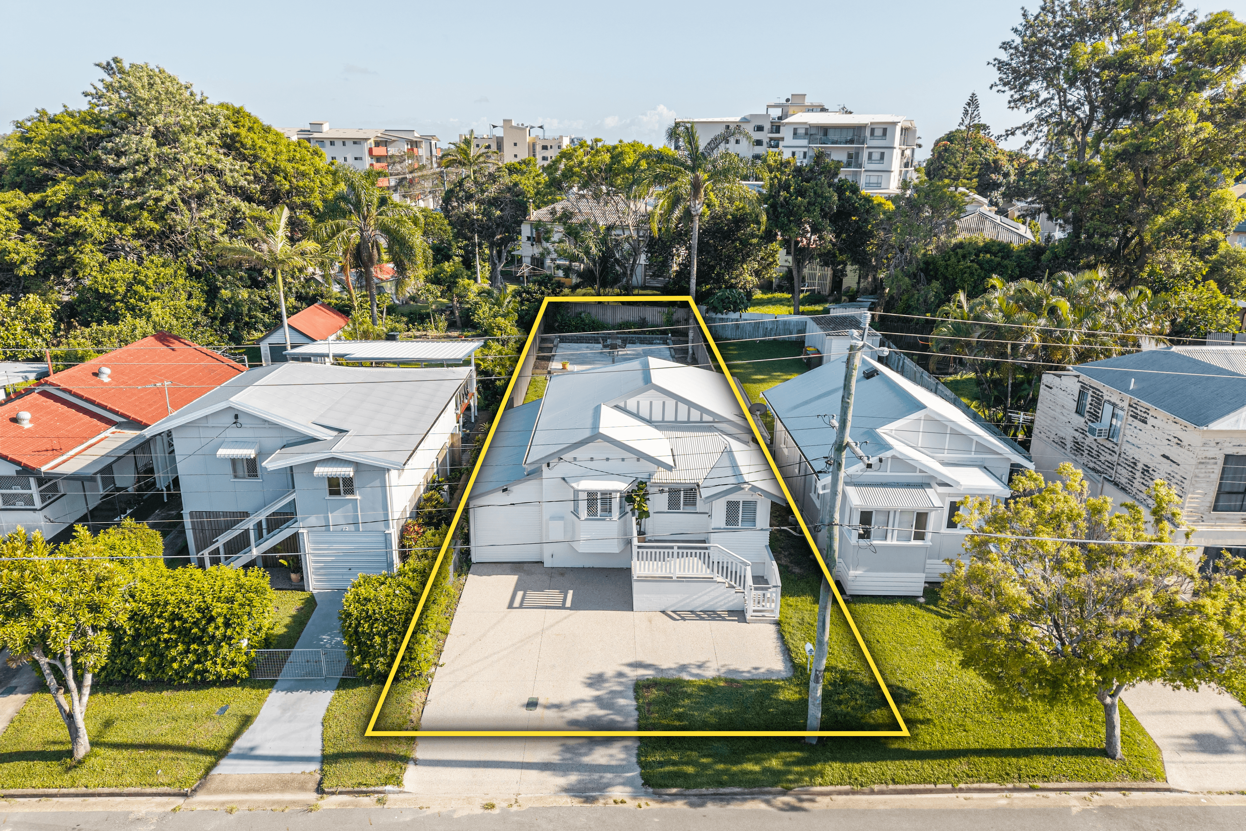 10 Sydney Street, REDCLIFFE, QLD 4020