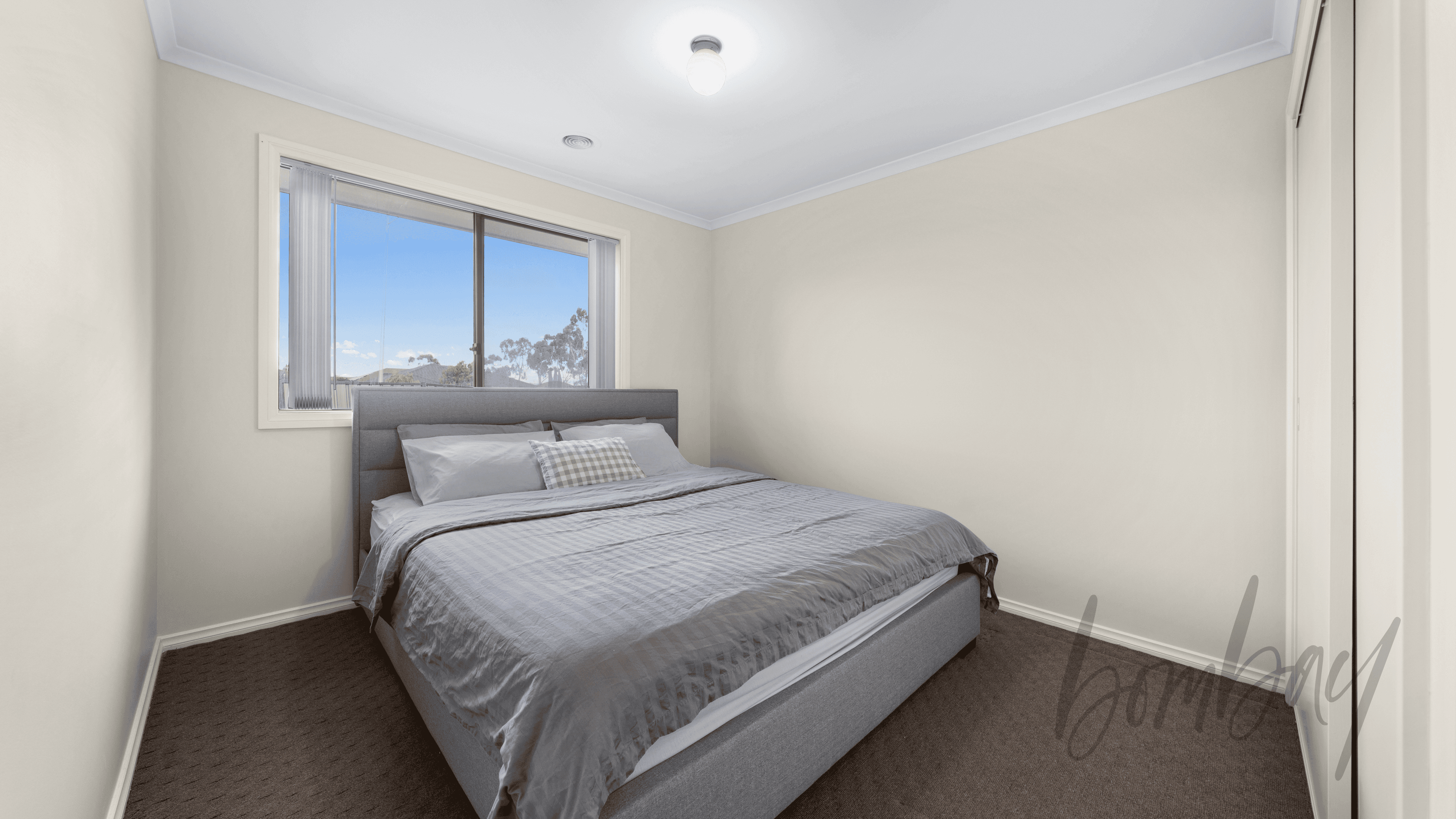 1 Candlebark Drive, GREENVALE, VIC 3059