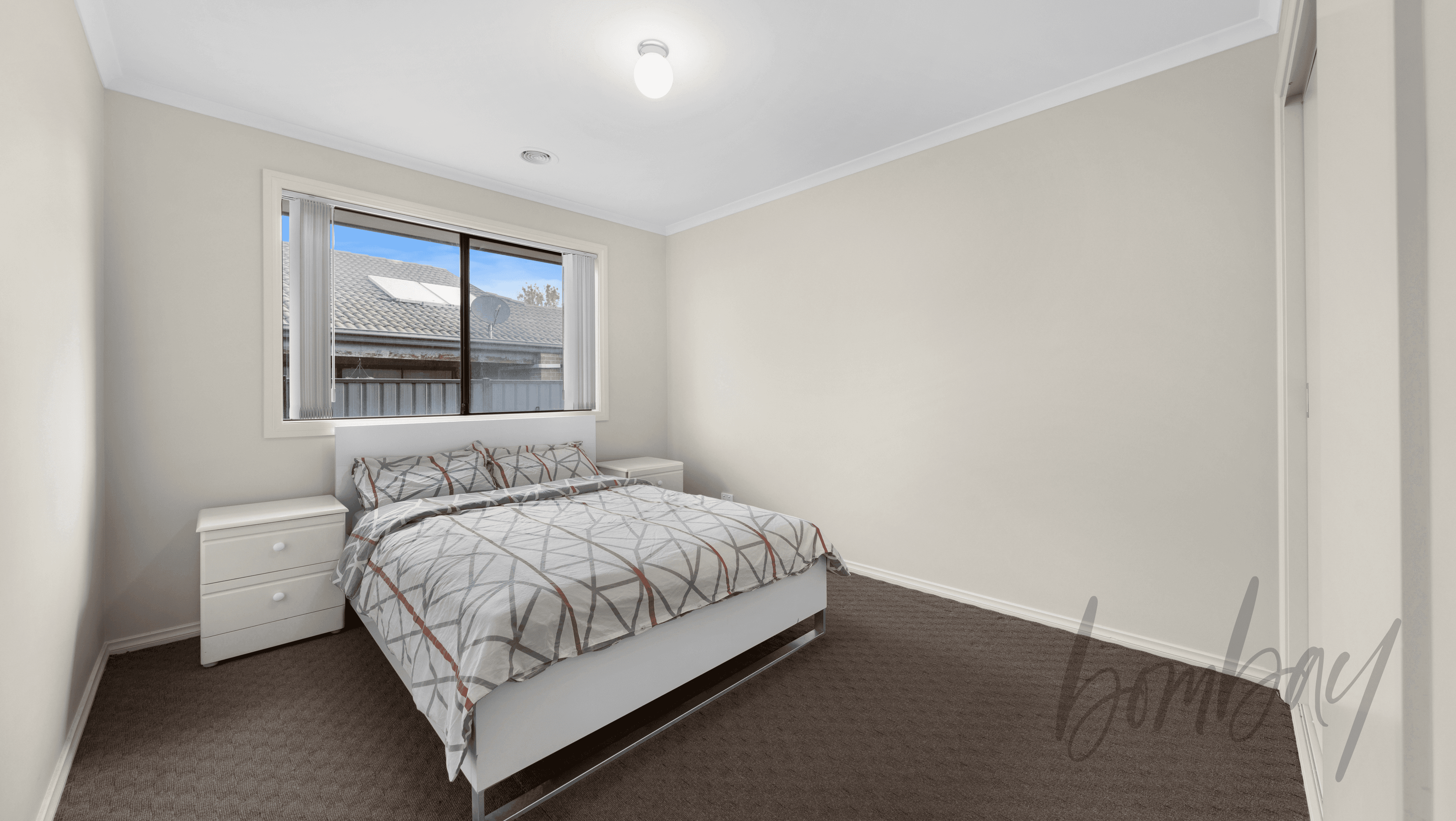 1 Candlebark Drive, GREENVALE, VIC 3059