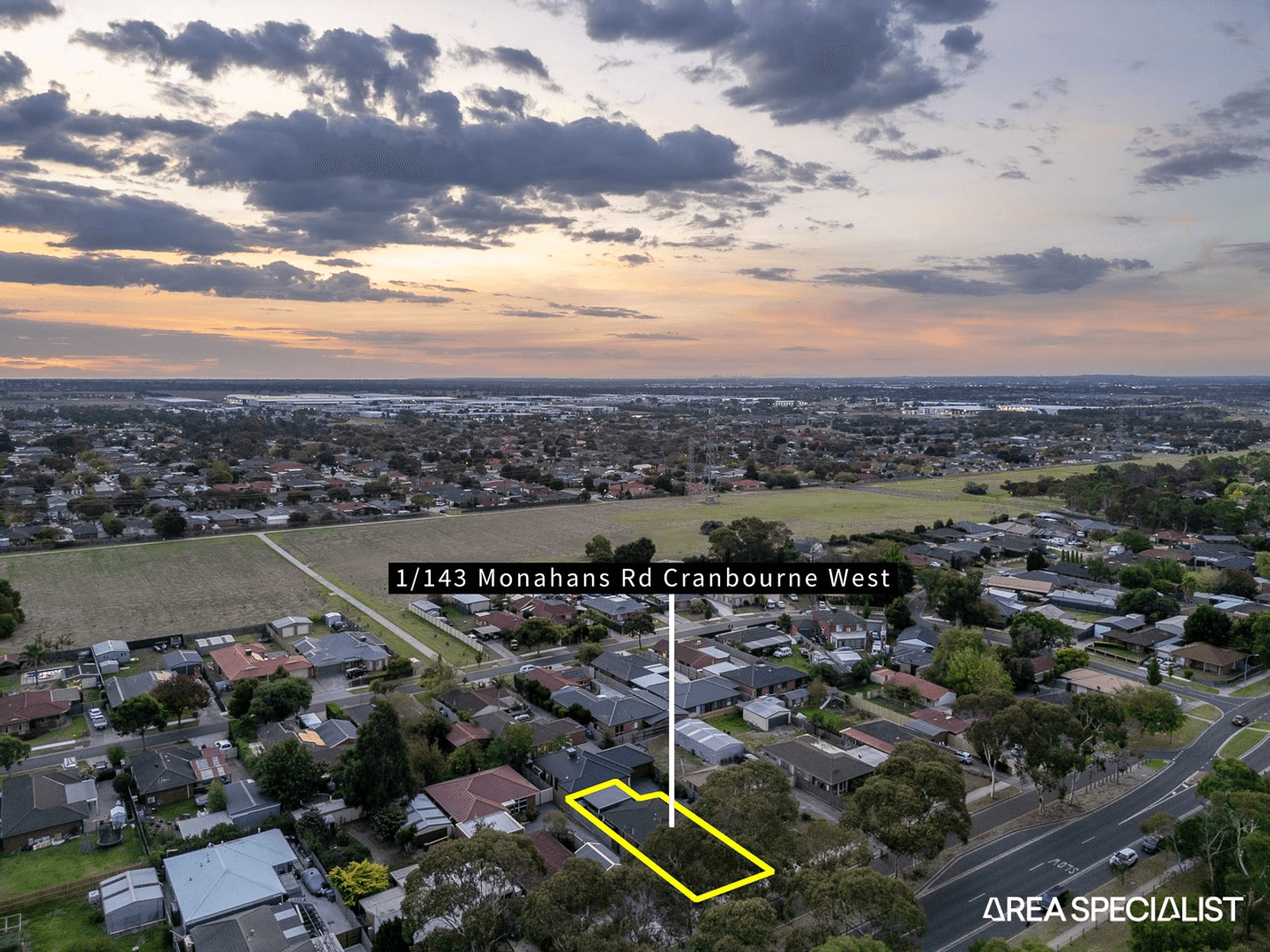 1/143 Monahans Road, Cranbourne West, VIC 3977