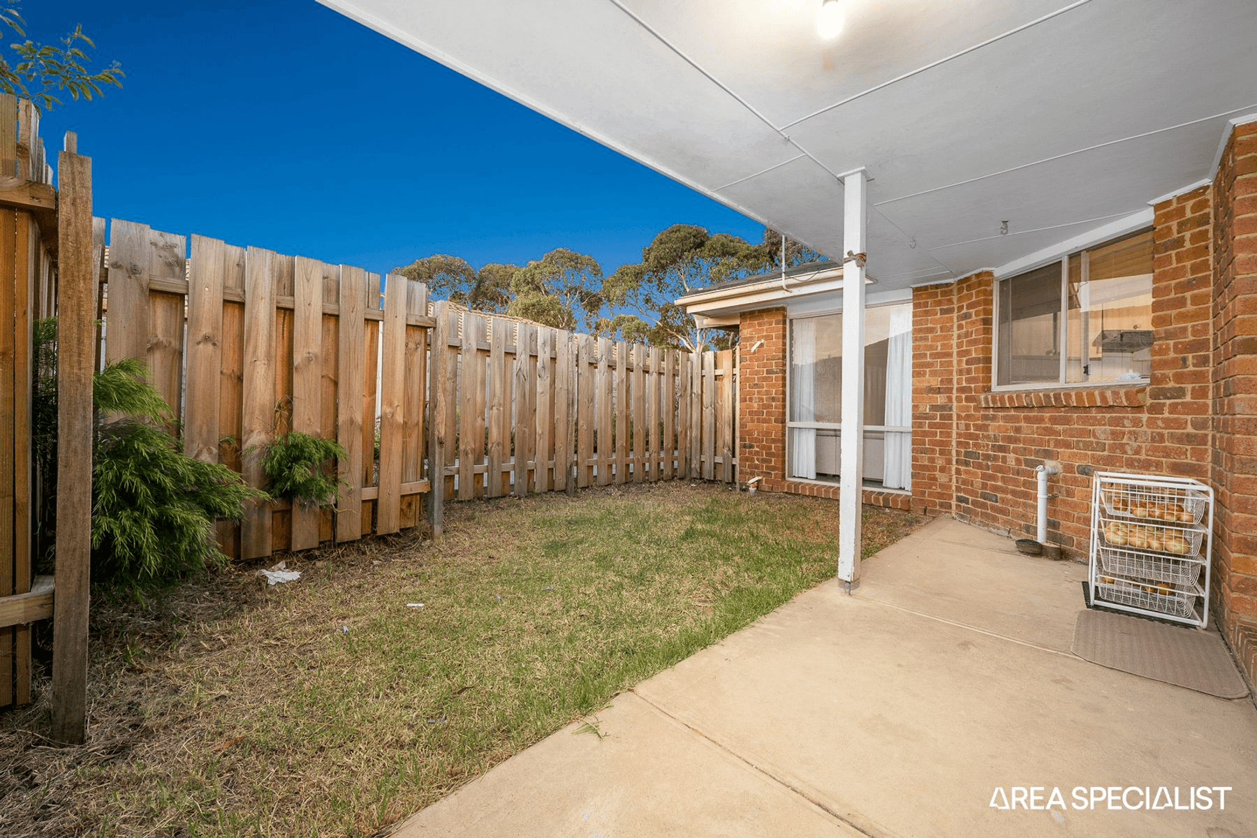 1/143 Monahans Road, Cranbourne West, VIC 3977