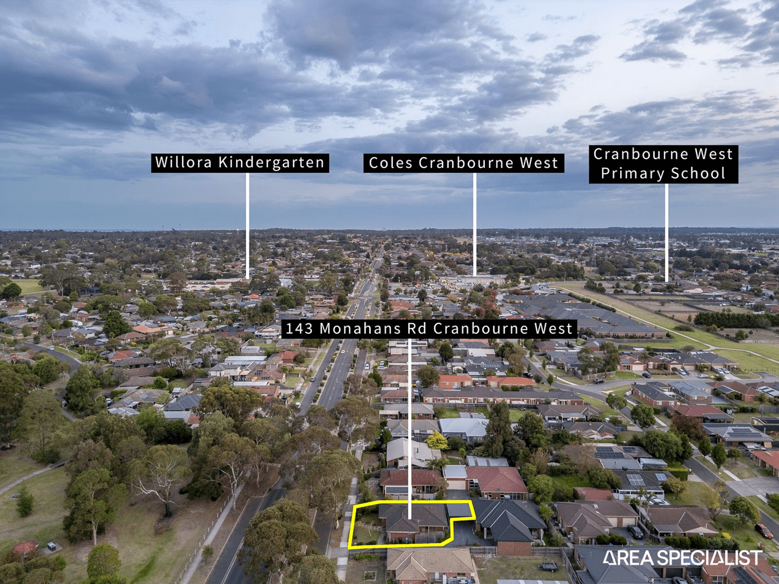 1/143 Monahans Road, Cranbourne West, VIC 3977
