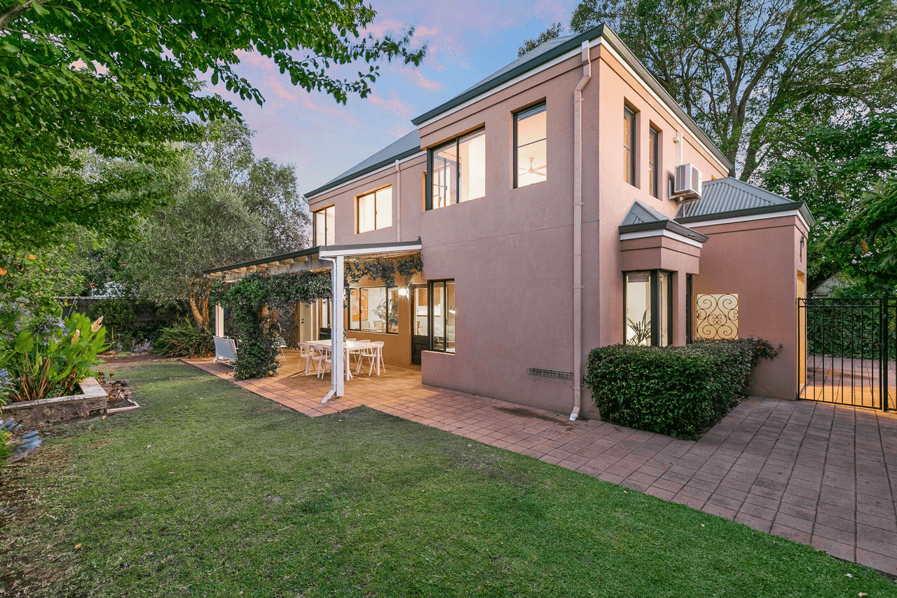 62A Strickland Street, MOUNT CLAREMONT, WA 6010