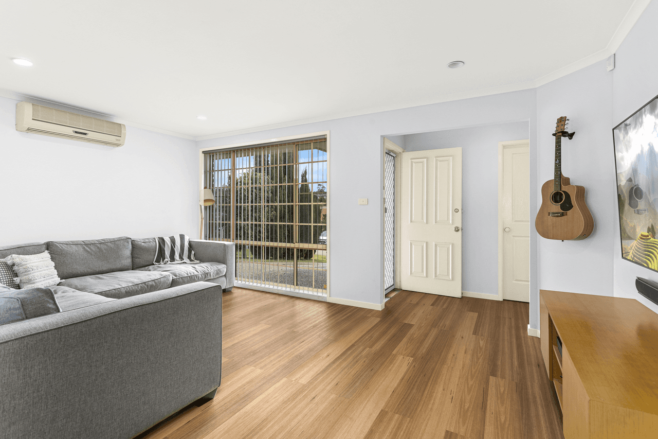 8 Kowari Crescent, BLACKBUTT, NSW 2529