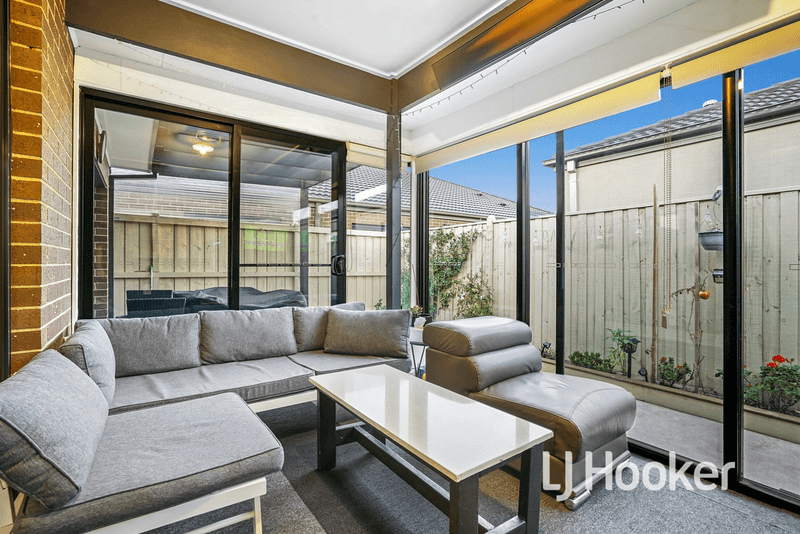 23 Parkgate Drive, CLYDE NORTH, VIC 3978