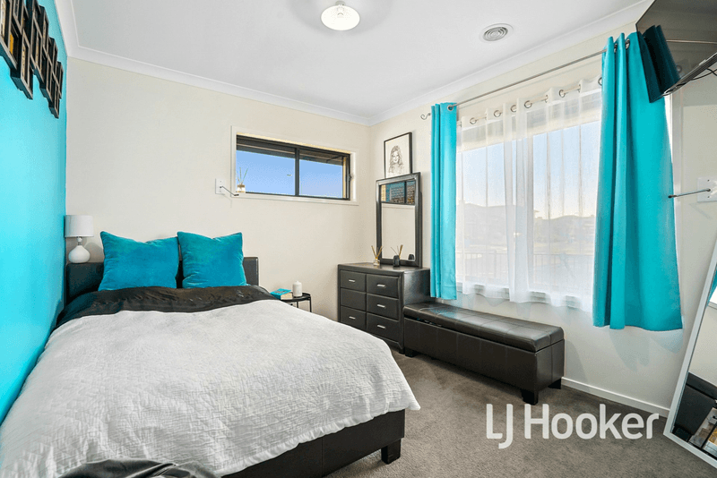 23 Parkgate Drive, CLYDE NORTH, VIC 3978