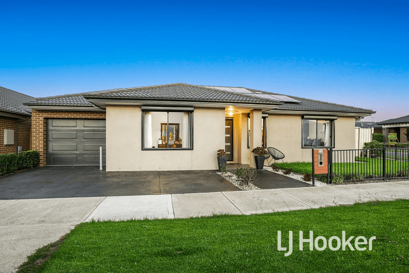 23 Parkgate Drive, CLYDE NORTH, VIC 3978