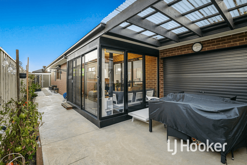 23 Parkgate Drive, CLYDE NORTH, VIC 3978