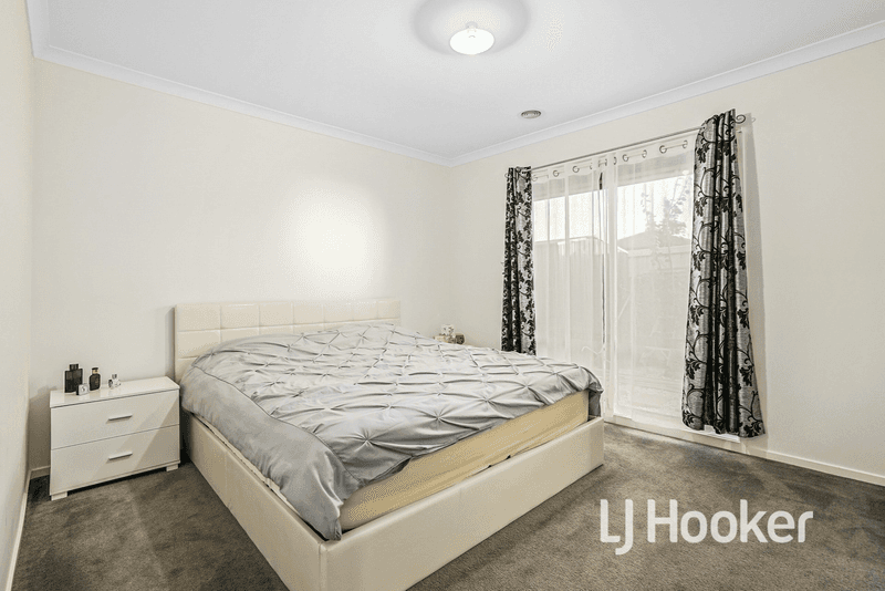 23 Parkgate Drive, CLYDE NORTH, VIC 3978