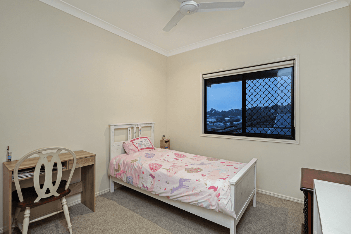 64 Oakwood Road, Warner, QLD 4500