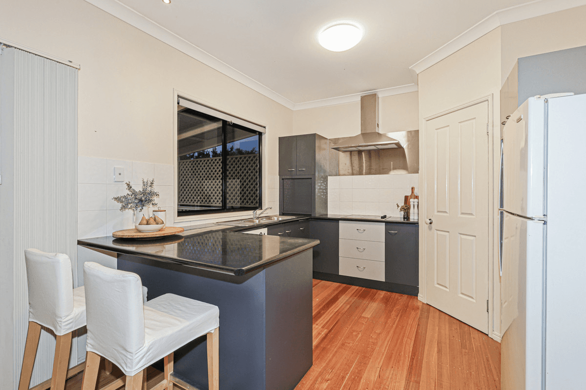 64 Oakwood Road, Warner, QLD 4500