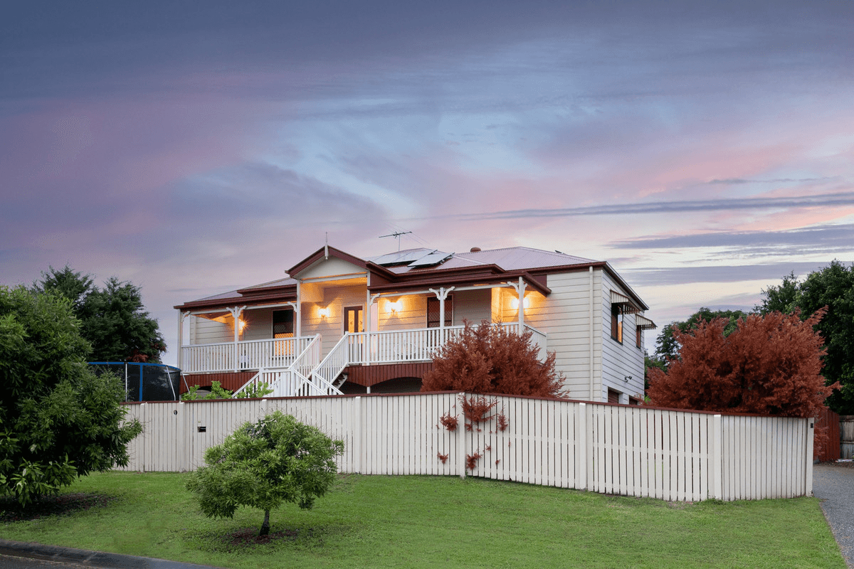 64 Oakwood Road, Warner, QLD 4500