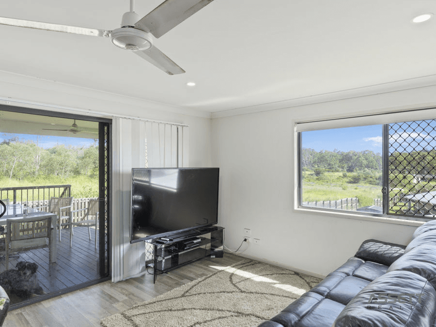 5 Vantage Place, REDBANK PLAINS, QLD 4301