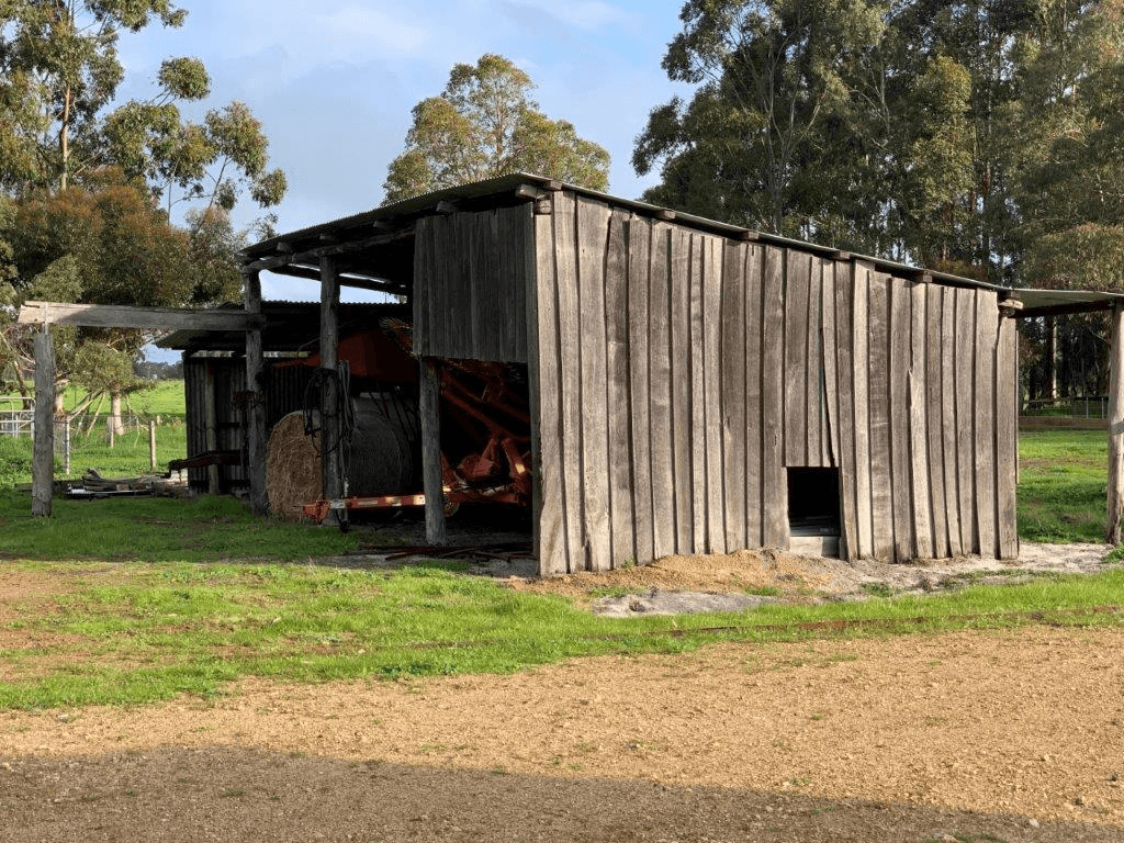 1679 SOMERS Road, WAROONA, WA 6215