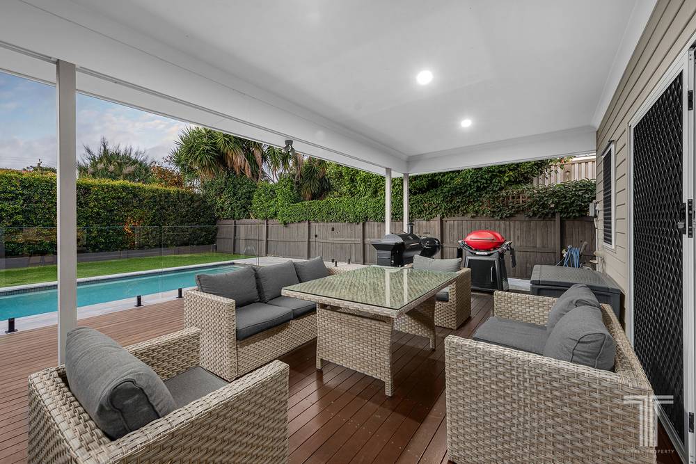 25 Moreton Avenue, Wynnum, QLD 4178