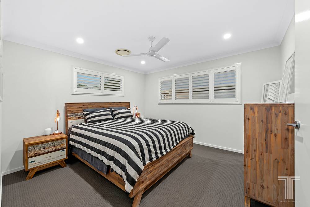25 Moreton Avenue, Wynnum, QLD 4178