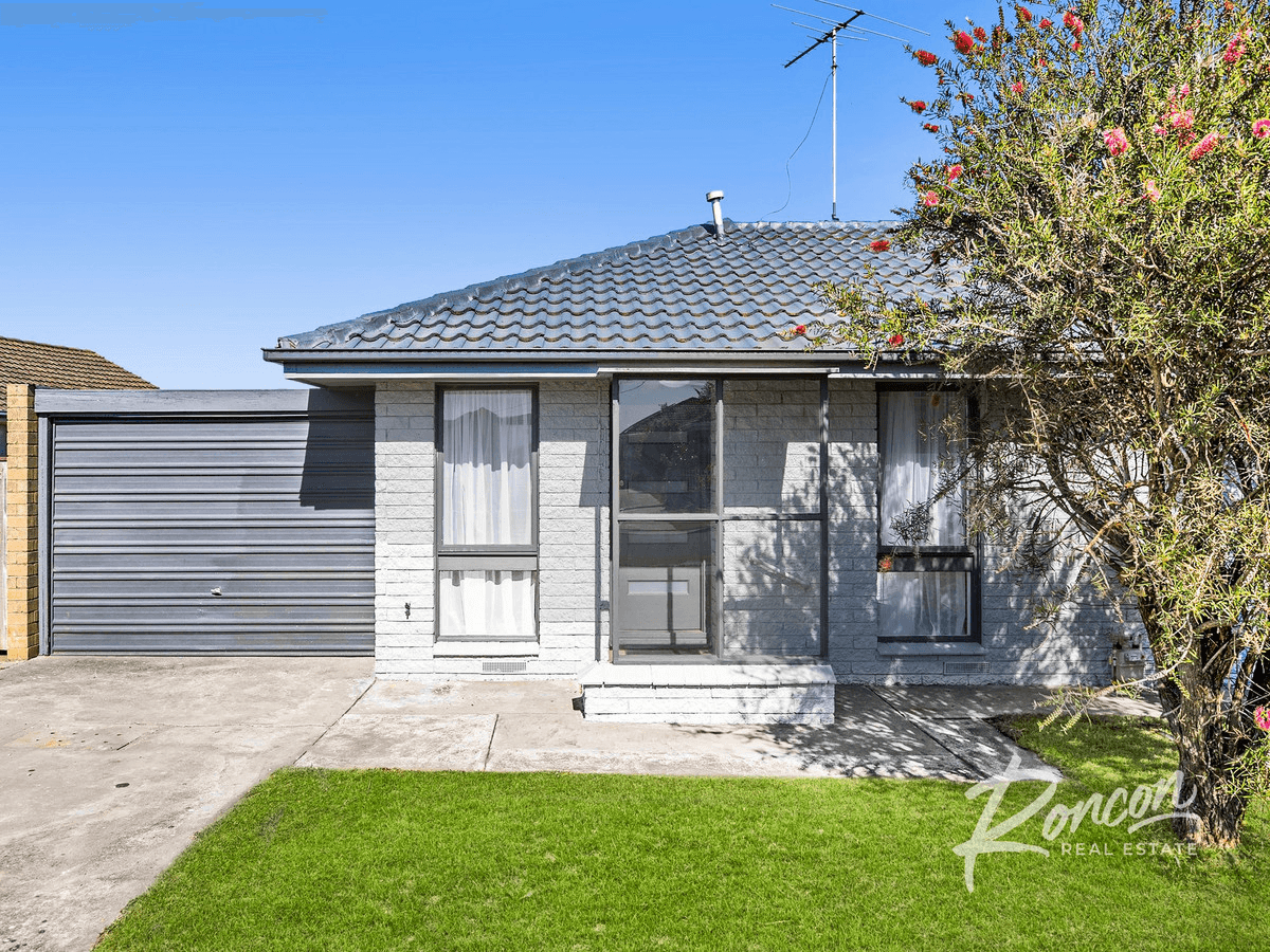 2/39 Graylea Avenue, Herne Hill, VIC 3218