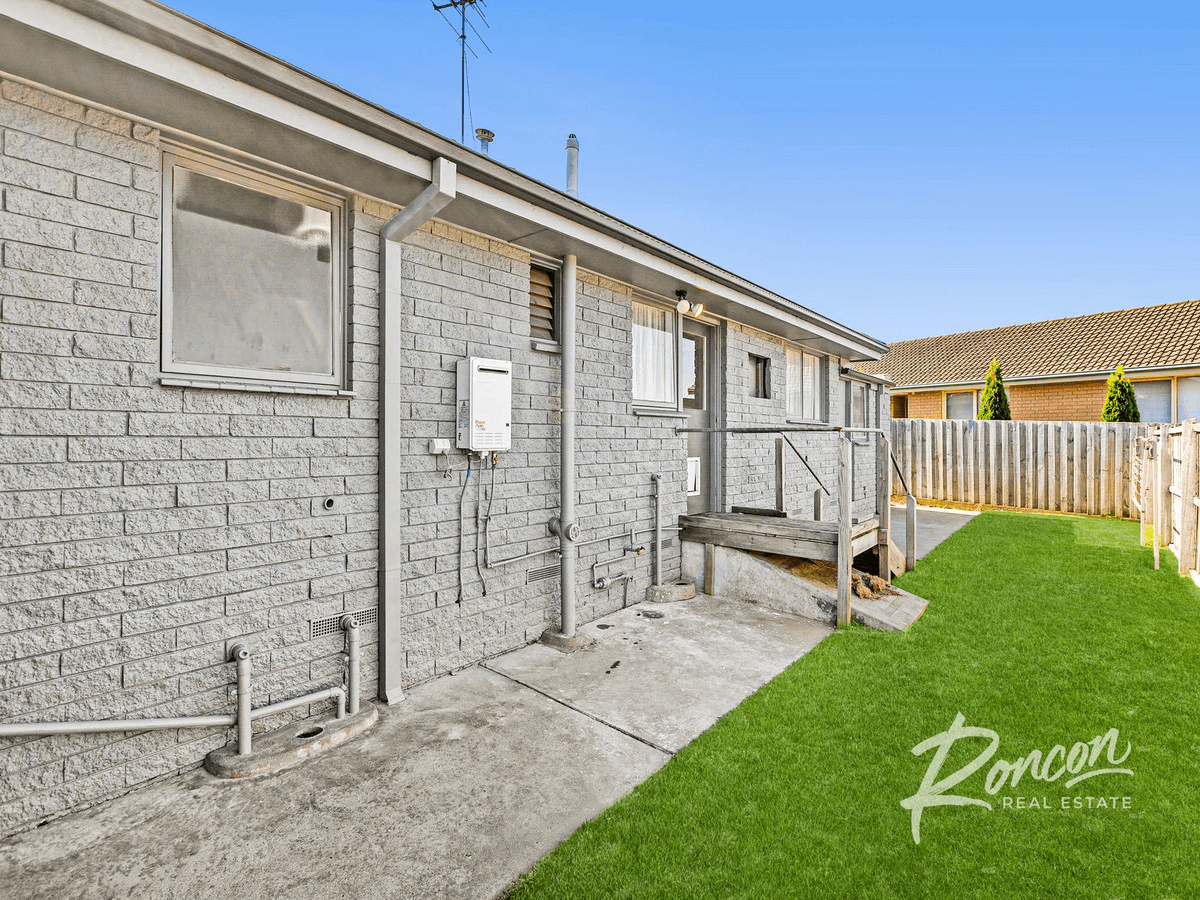 2/39 Graylea Avenue, Herne Hill, VIC 3218