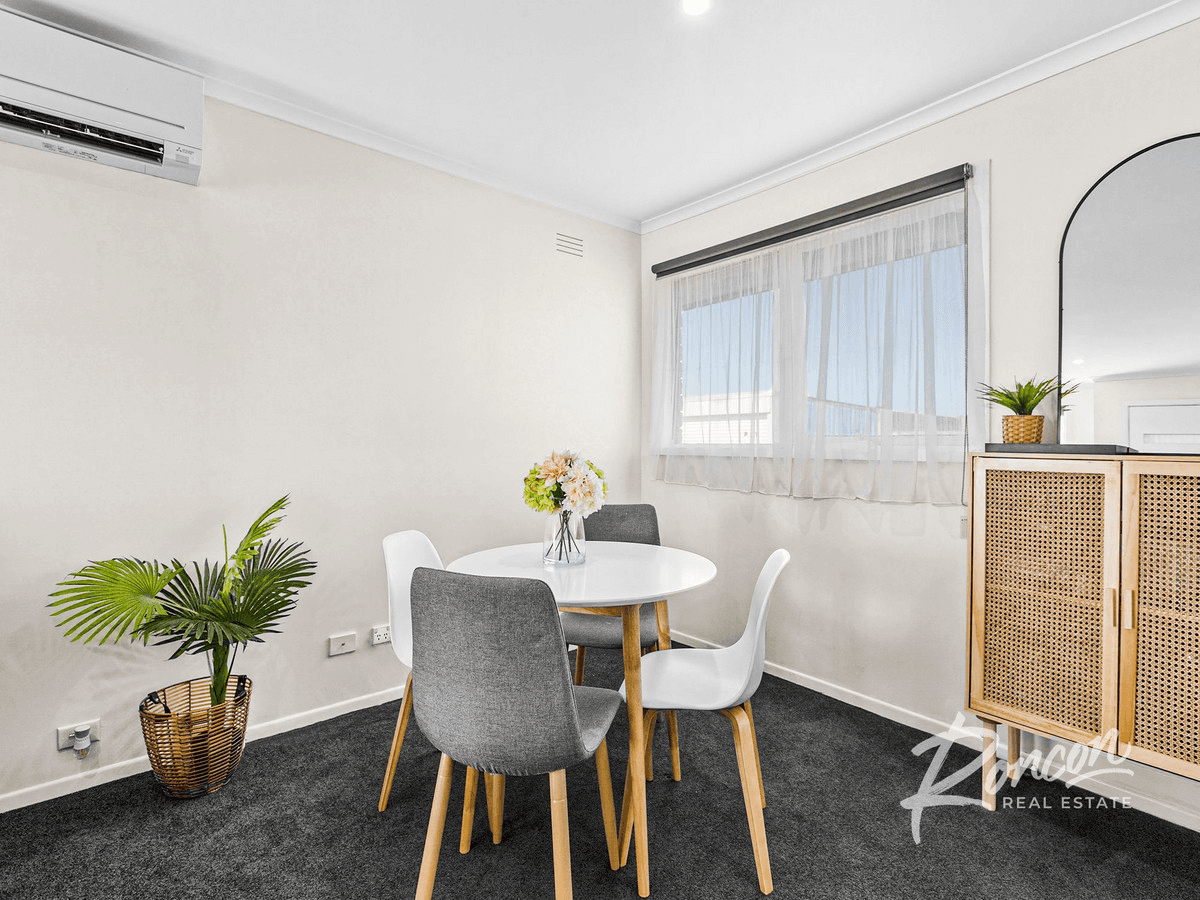 2/39 Graylea Avenue, Herne Hill, VIC 3218