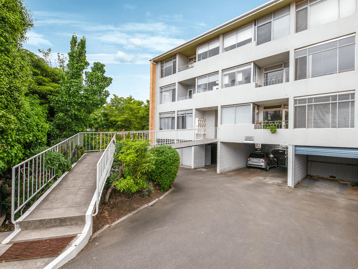 30/11 Battery Square, BATTERY POINT, TAS 7004