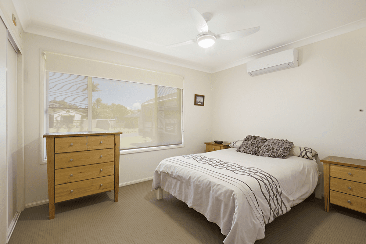 1/2 Troon Court, Banora Point, NSW 2486