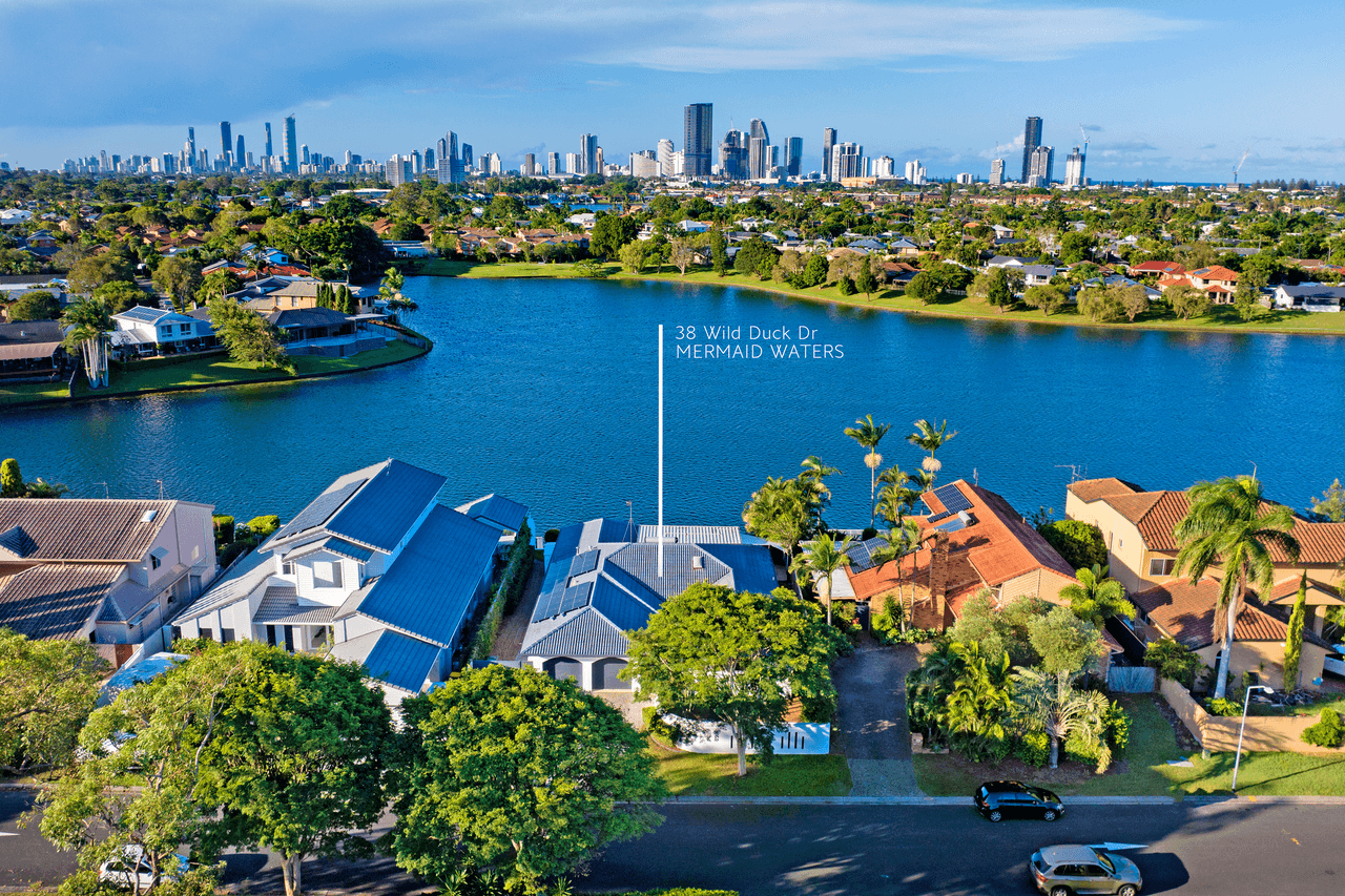 38 Wild Duck Drive, MERMAID WATERS, QLD 4218