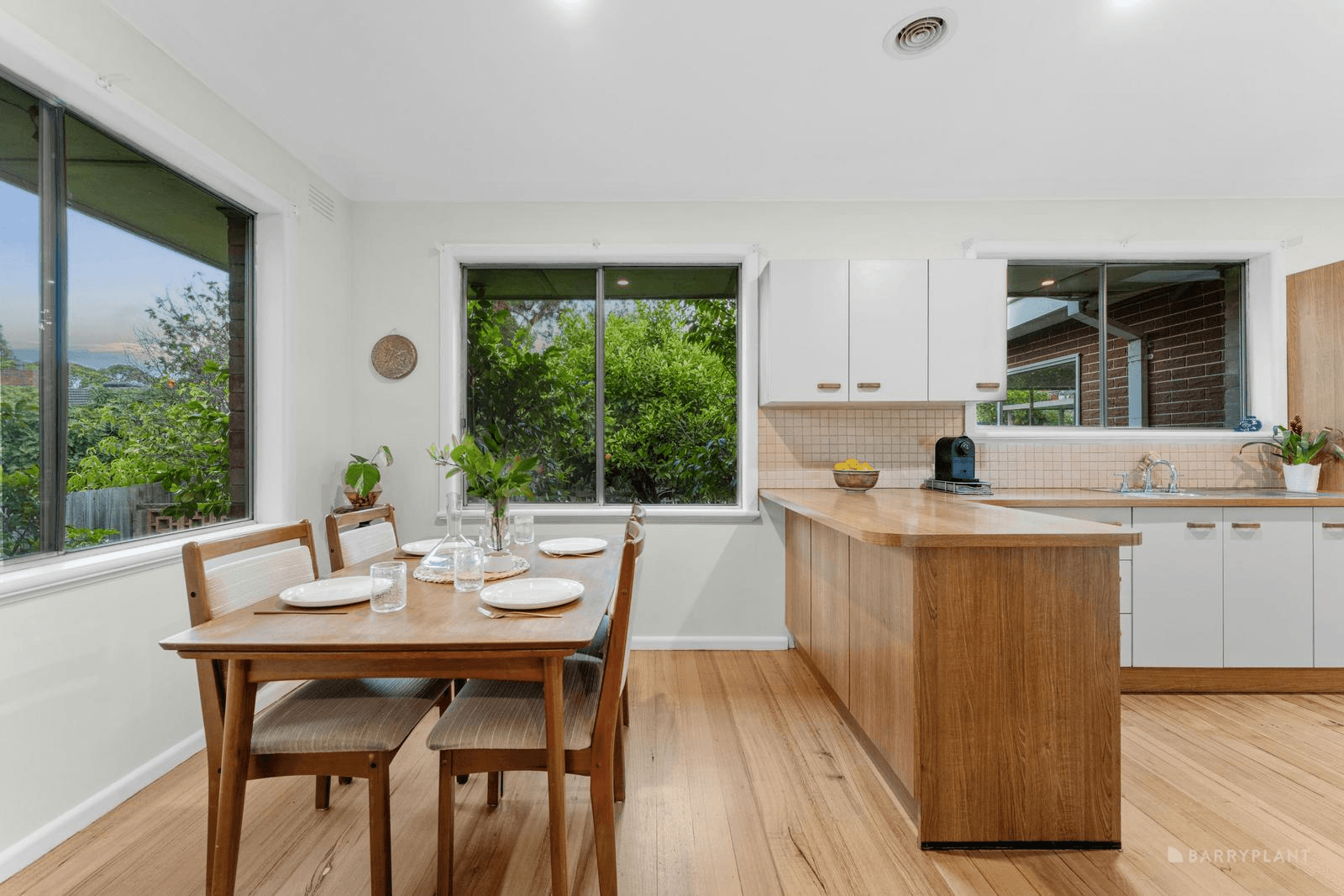 60 Castleton Road, VIEWBANK, VIC 3084