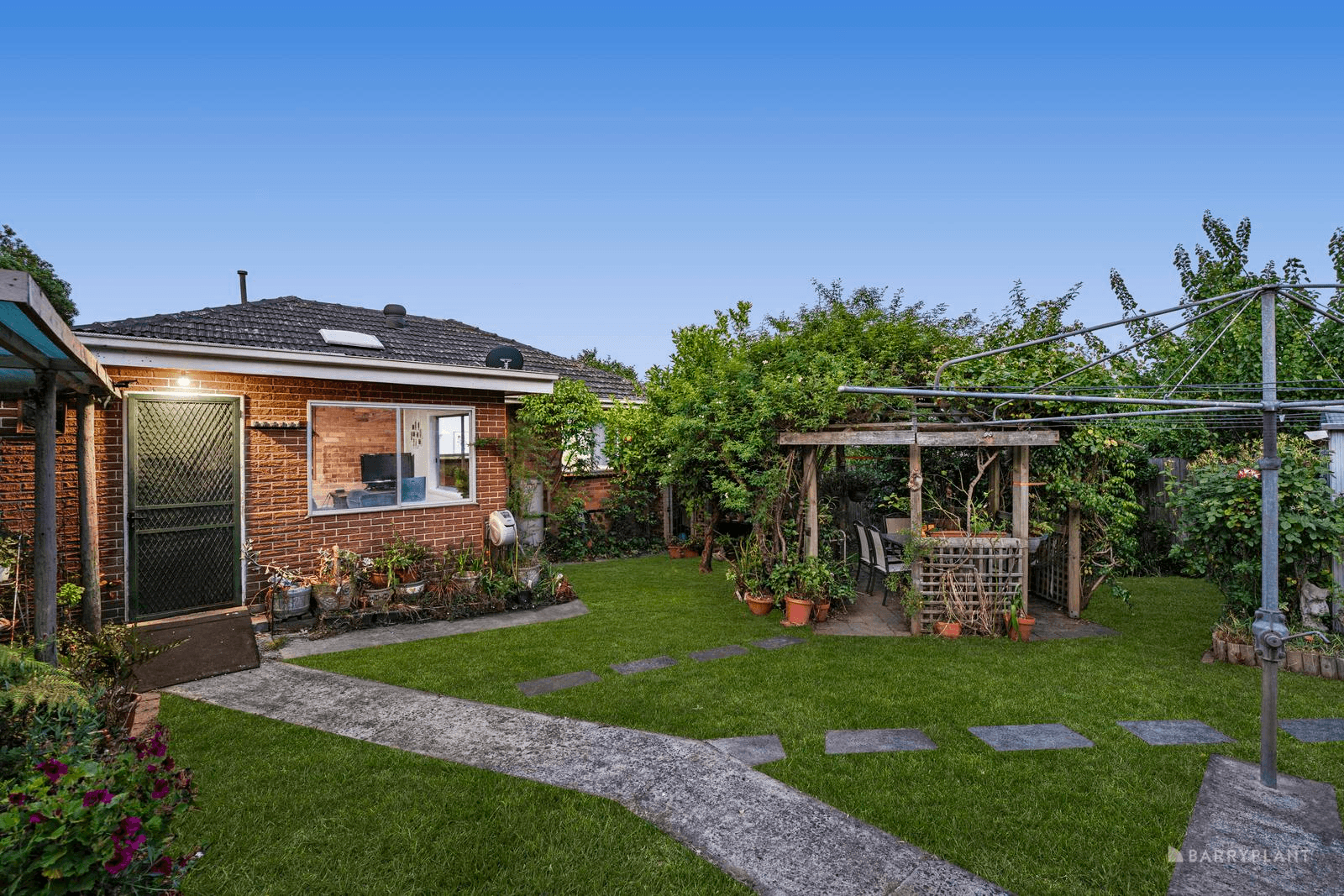 60 Castleton Road, VIEWBANK, VIC 3084