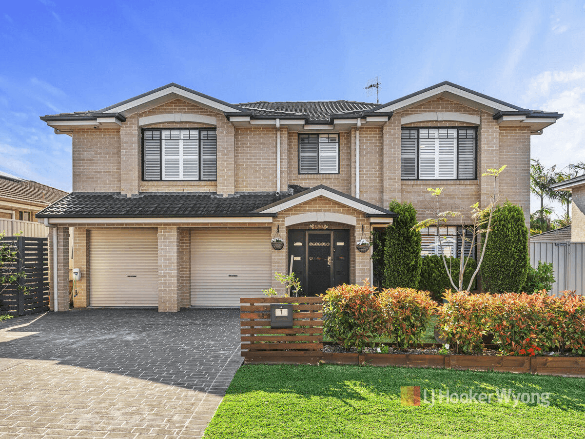 7 Greenhaven Circuit, Woongarrah, NSW 2259