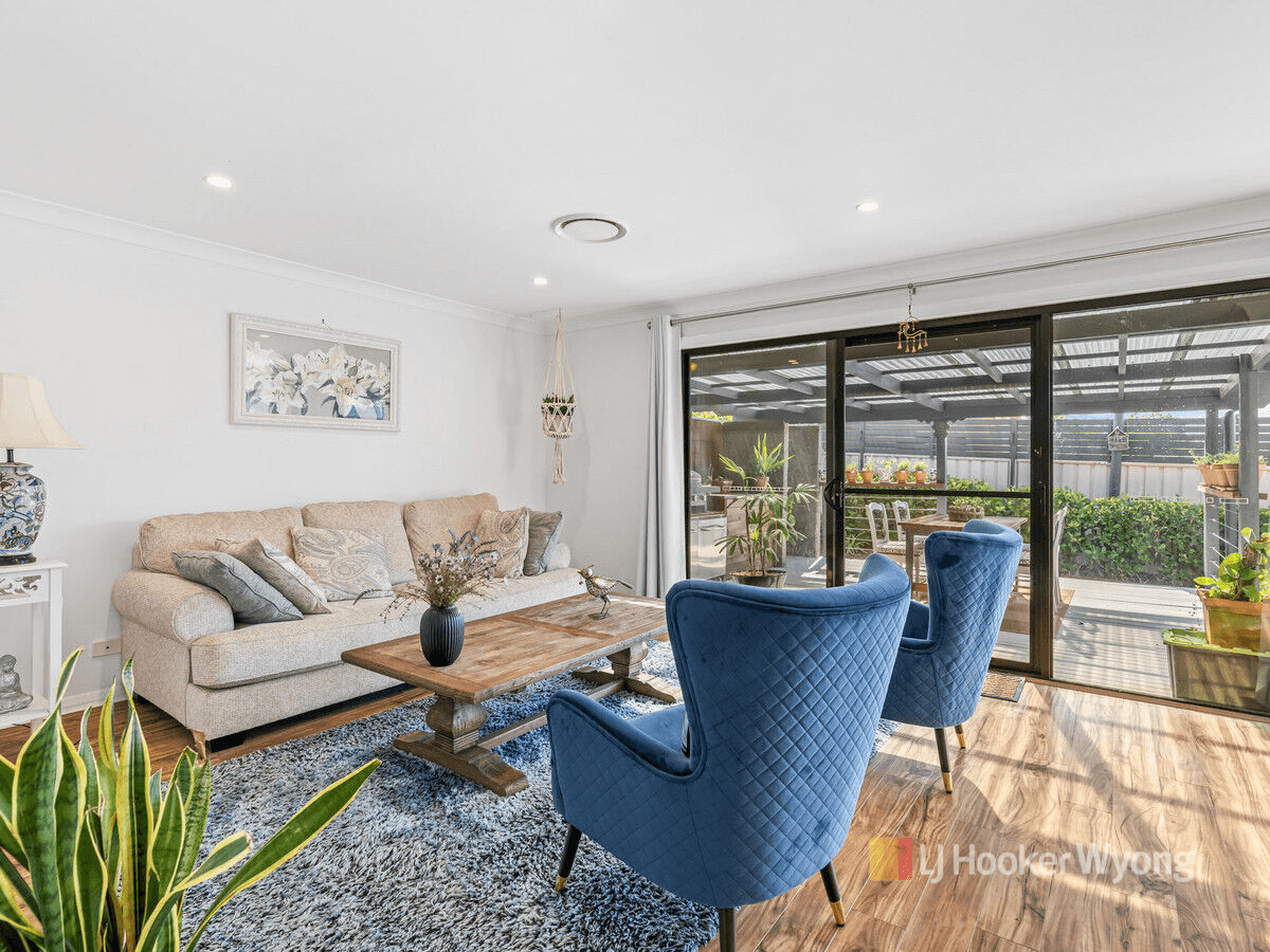 7 Greenhaven Circuit, Woongarrah, NSW 2259