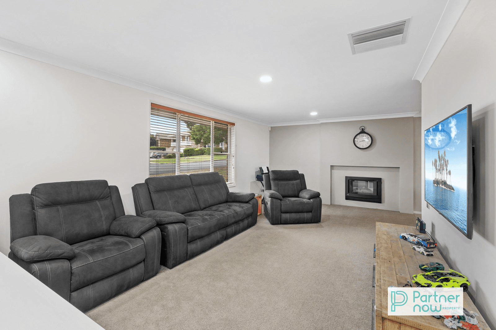 25 Bandalong Street, TAMWORTH, NSW 2340