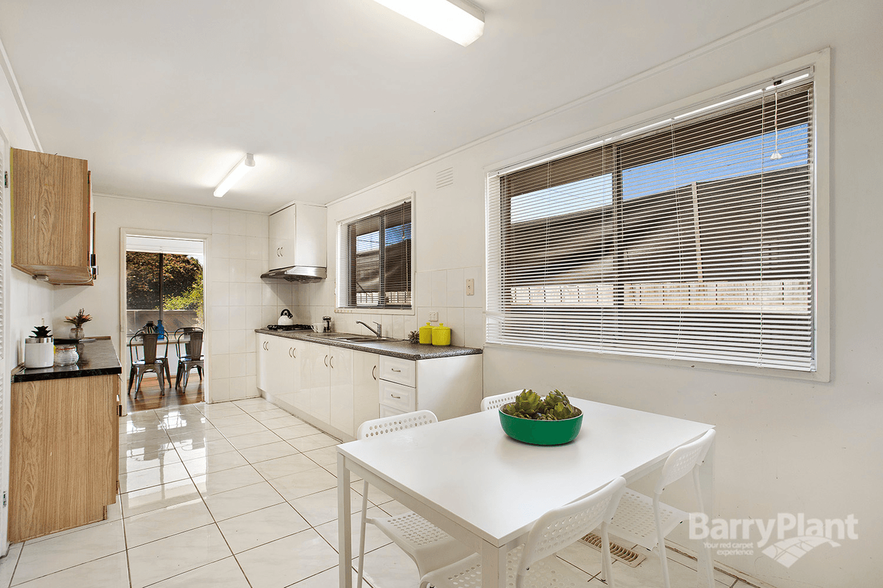 192 Greenwood Drive, Bundoora, VIC 3083