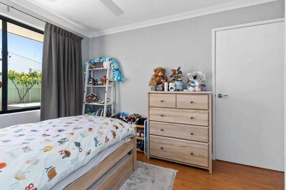 4 Archimedes Crescent, TAPPING, WA 6065