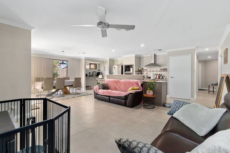 4 Archimedes Crescent, TAPPING, WA 6065