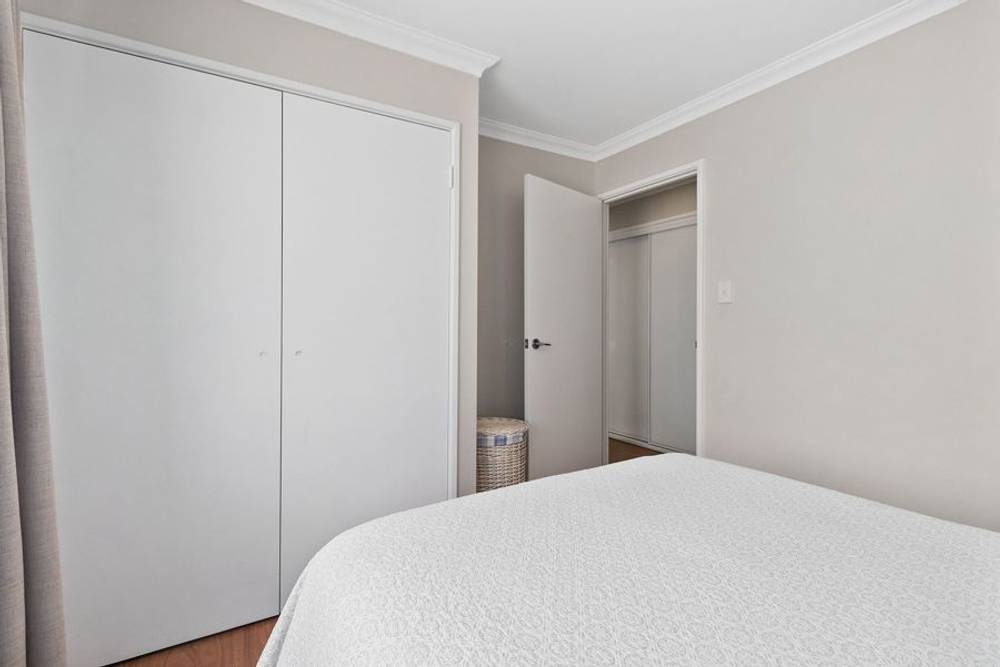 4 Archimedes Crescent, TAPPING, WA 6065