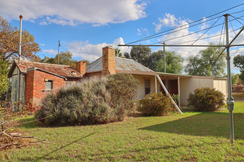 1 Brougham Lane, COWRA, NSW 2794
