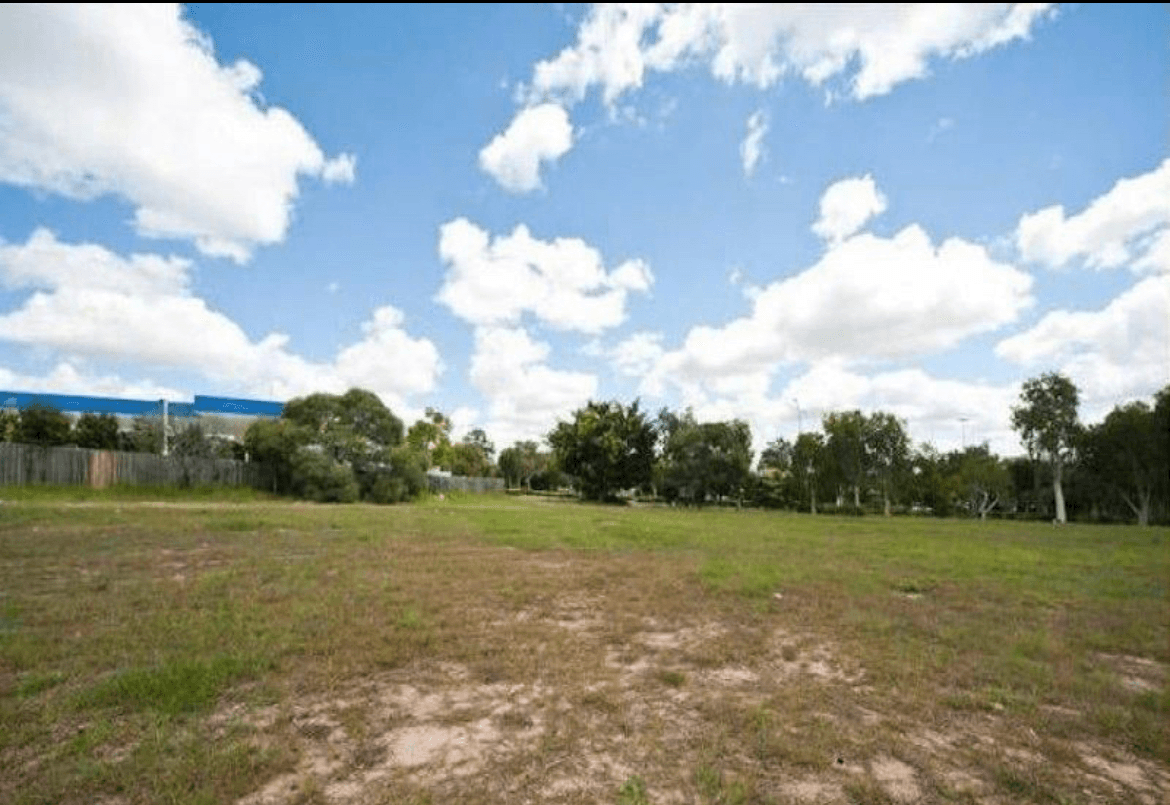 19 Commercial Drive, SPRINGFIELD, QLD 4300