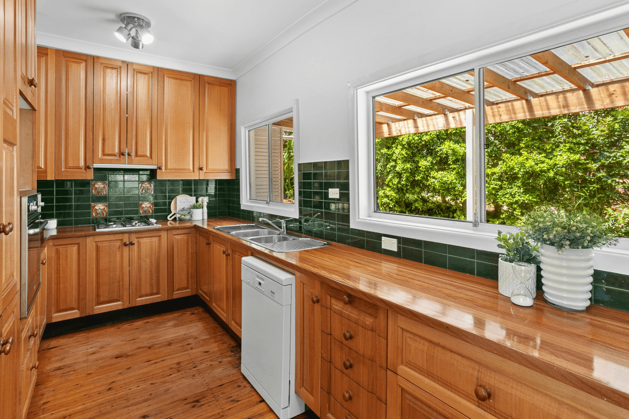 1 Dewrang Avenue, ELANORA HEIGHTS, NSW 2101