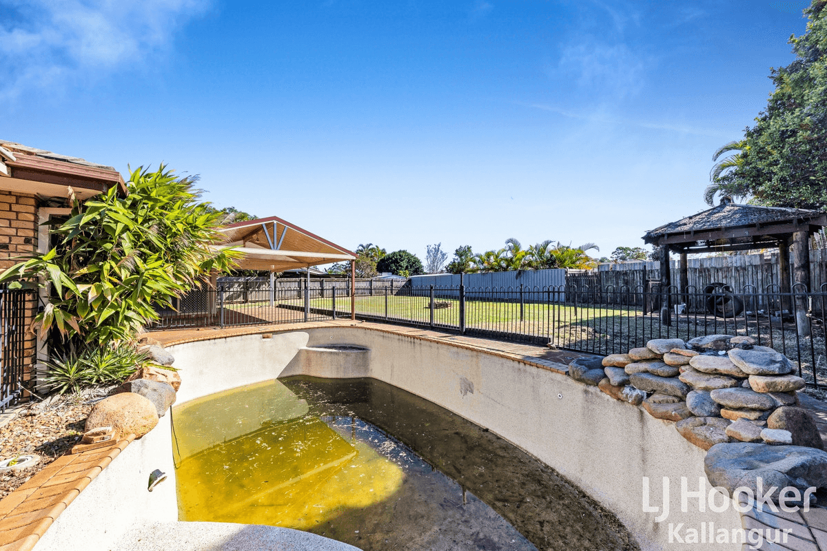 17 Winter Road, KALLANGUR, QLD 4503