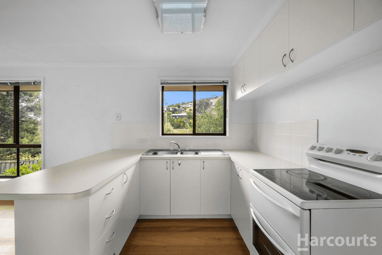 1/17 Holland Court, HOWRAH, TAS 7018