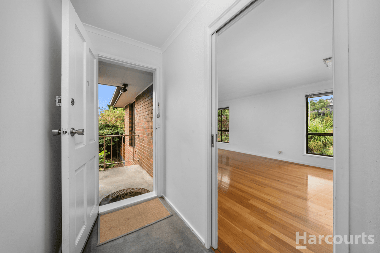 1/17 Holland Court, HOWRAH, TAS 7018