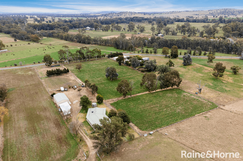 13 Graham Avenue, GUMLY GUMLY, NSW 2652