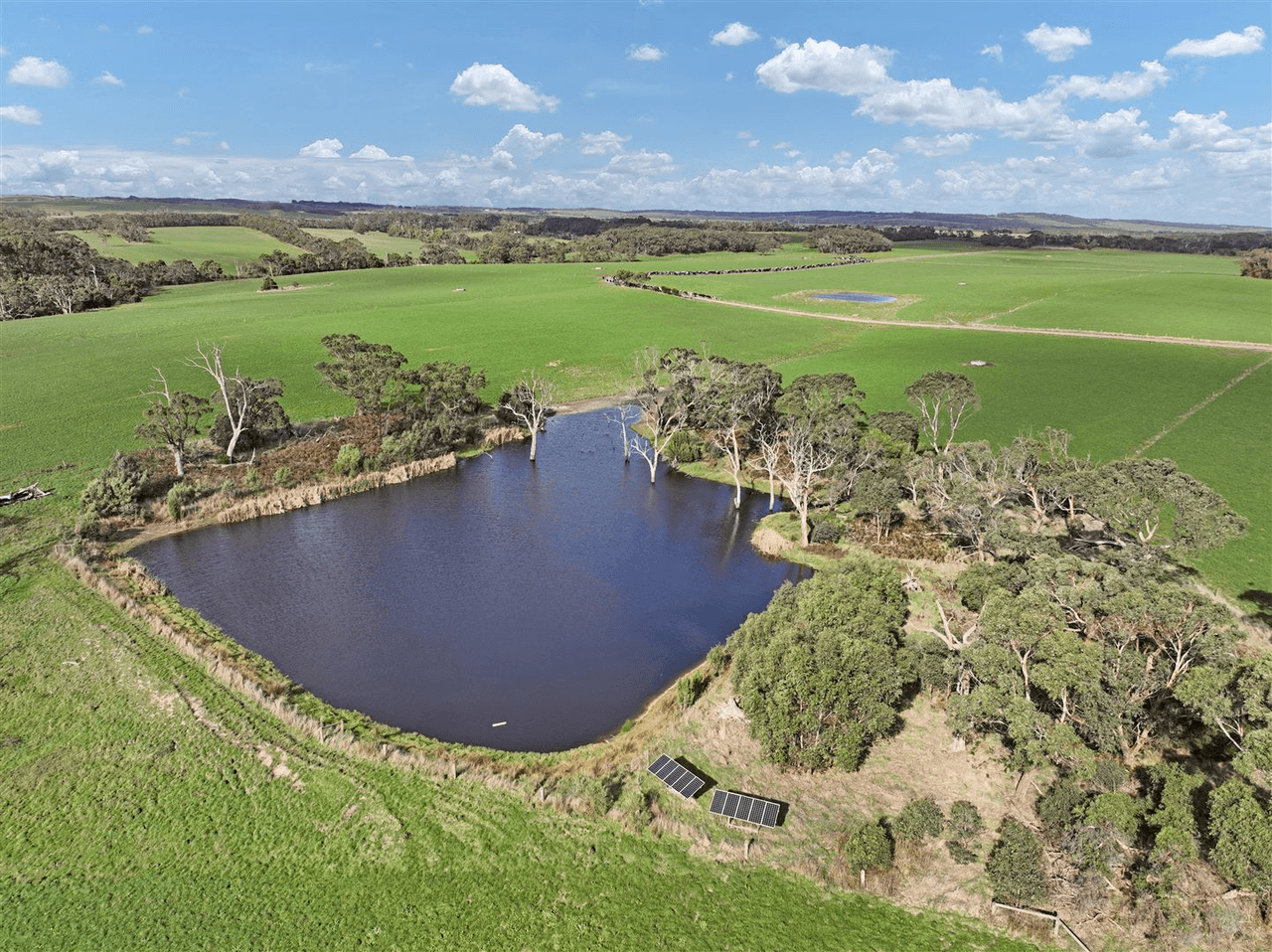 195 Kerrs Road, Fish Creek, VIC 3959