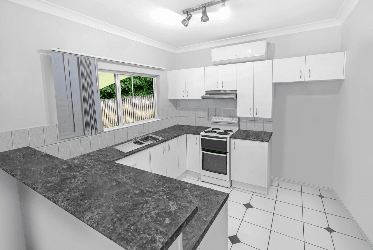 13 Speculation Street, SMITHFIELD, QLD 4878