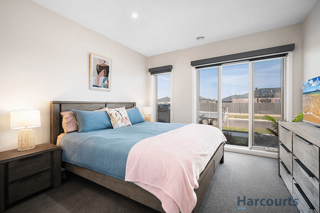 63 Canopy Avenue, Alfredton, VIC 3350